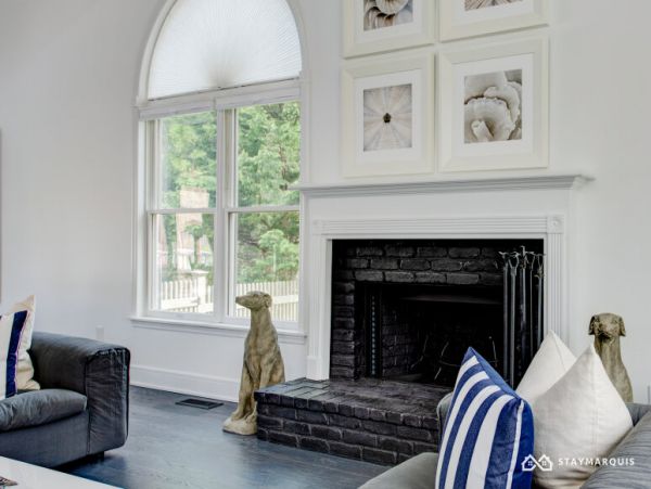 Hamptons Home 1020494