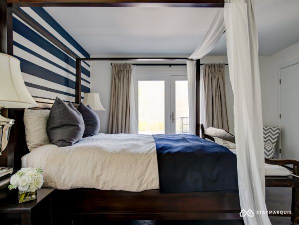 Hamptons Home 1020494
