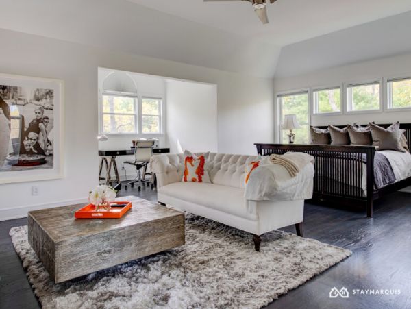 Hamptons Home 1020494