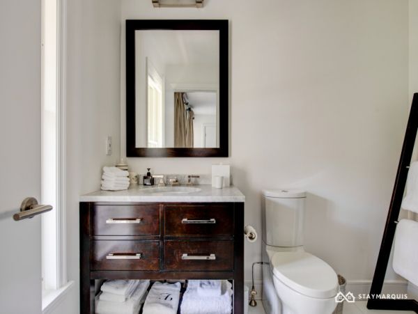 Hamptons Home 1020494