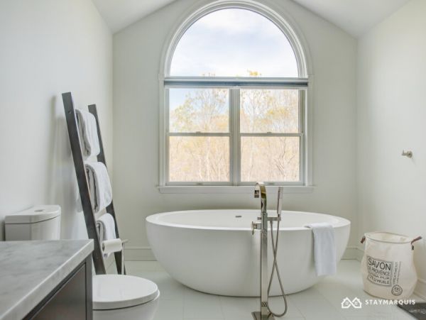 Hamptons Home 1020494