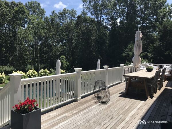 Hamptons Home 1020494