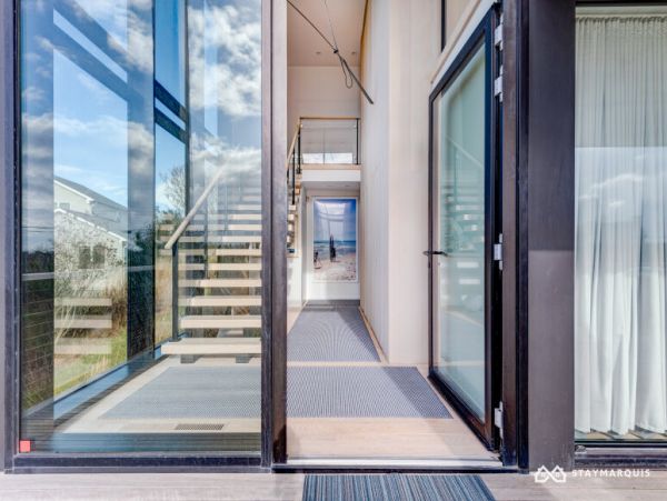 Hamptons Home 1020495