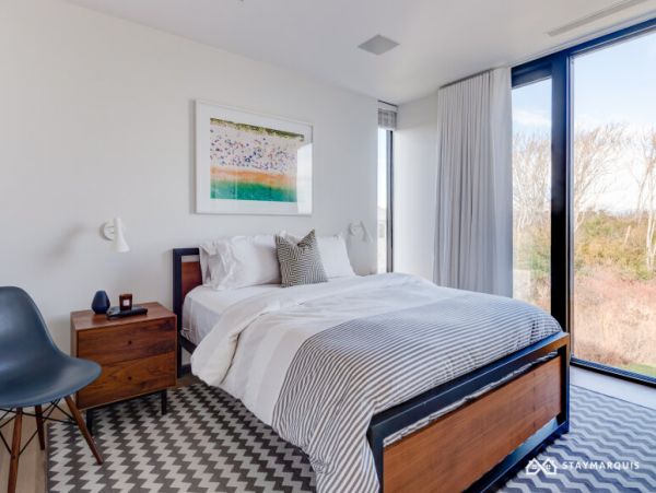Hamptons Home 1020495