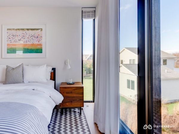 Hamptons Home 1020495