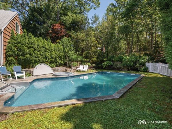 Hamptons Home 1020497