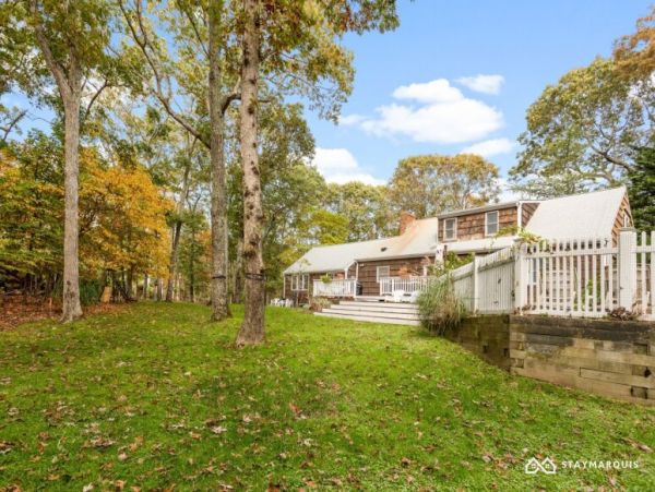 Hamptons Home 1020497