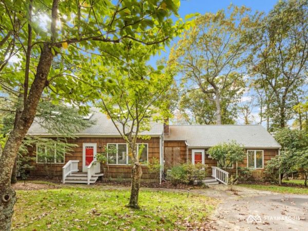 Hamptons Home 1020497