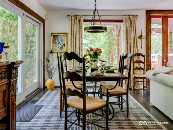 Hamptons Home 1020498
