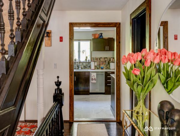 Hamptons Home 1020498