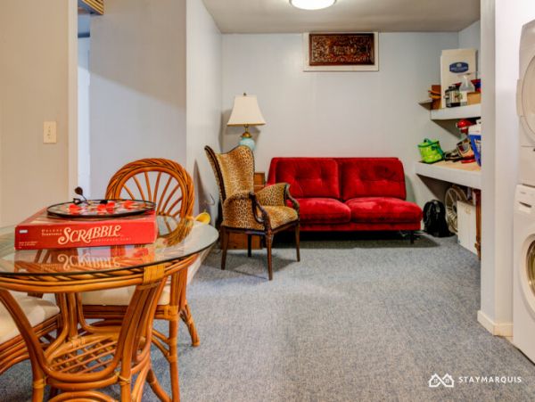 Hamptons Home 1020498