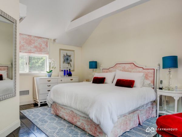 Hamptons Home 1020498