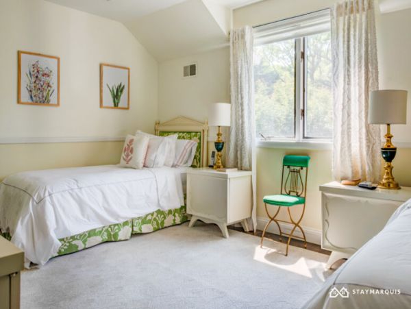 Hamptons Home 1020498