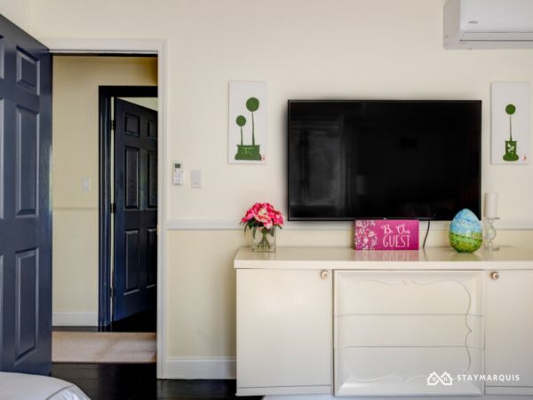 Hamptons Home 1020498