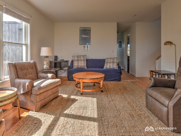 Hamptons Home 1020499