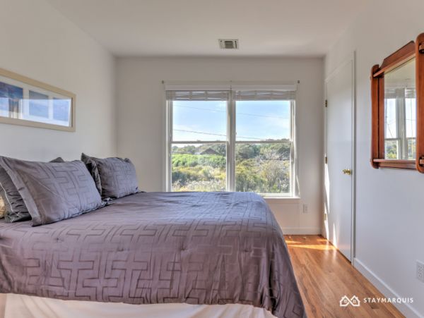 Hamptons Home 1020499