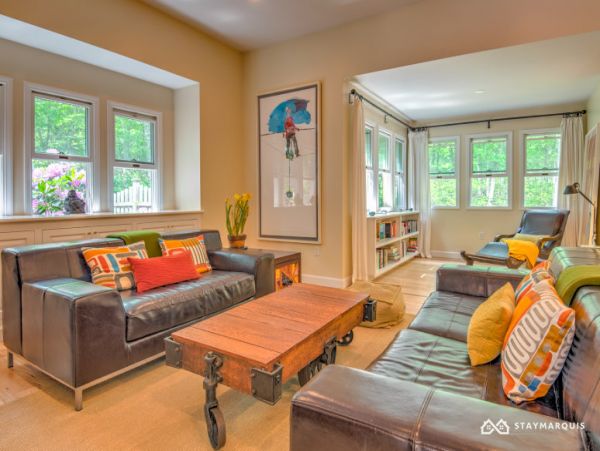 Hamptons Home 1020500