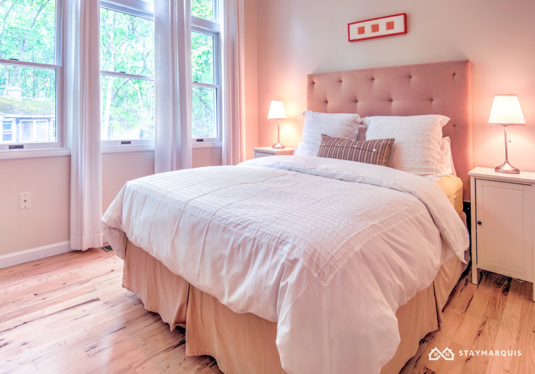 Hamptons Home 1020500