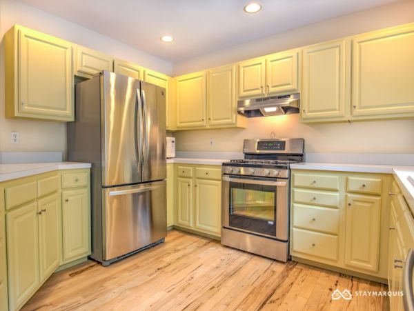Hamptons Home 1020500