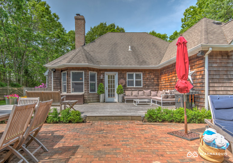 Hamptons Home 1020500
