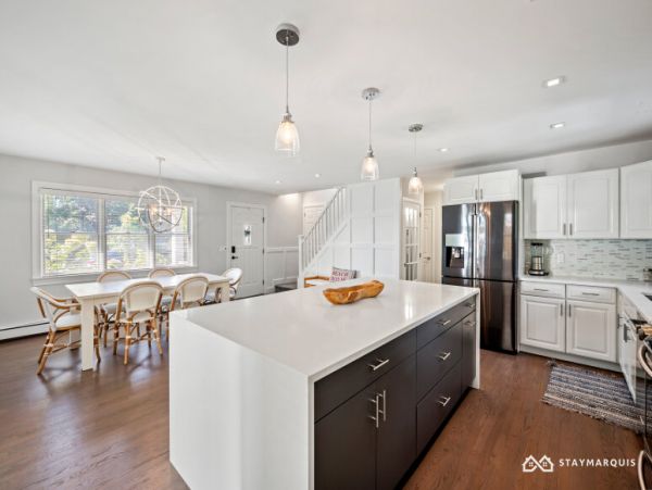 Hamptons Home 1020501