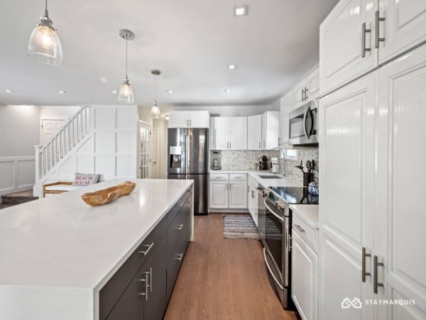 Hamptons Home 1020501
