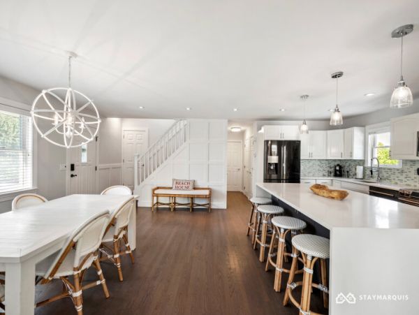 Hamptons Home 1020501