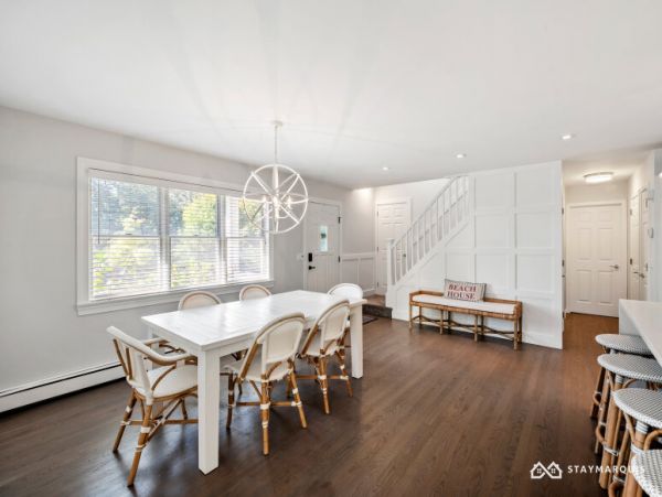 Hamptons Home 1020501