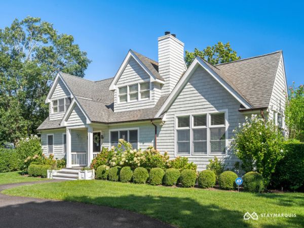 Hamptons Home 1020501