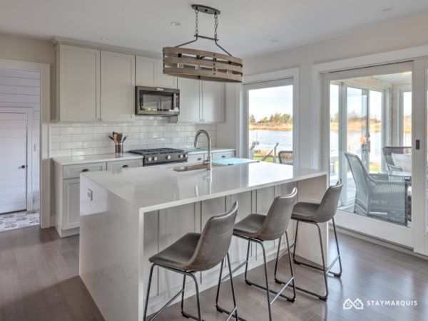 Hamptons Home 1020503