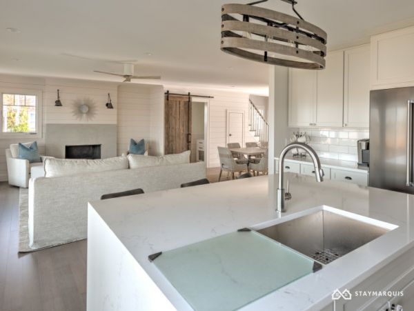 Hamptons Home 1020503