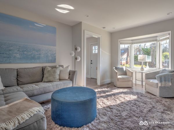 Hamptons Home 1020503