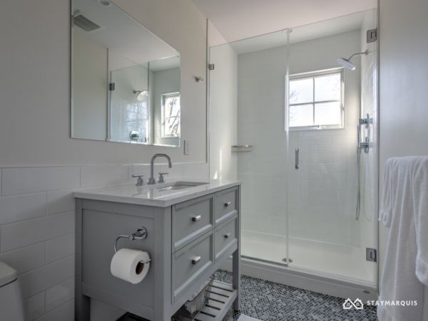 Hamptons Home 1020503