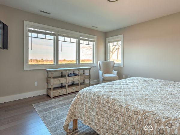 Hamptons Home 1020503
