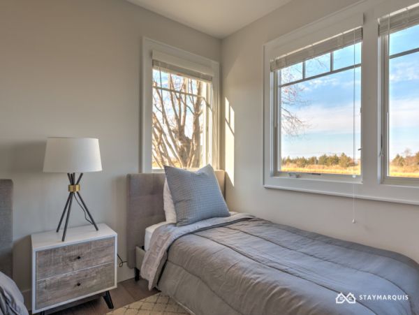 Hamptons Home 1020503