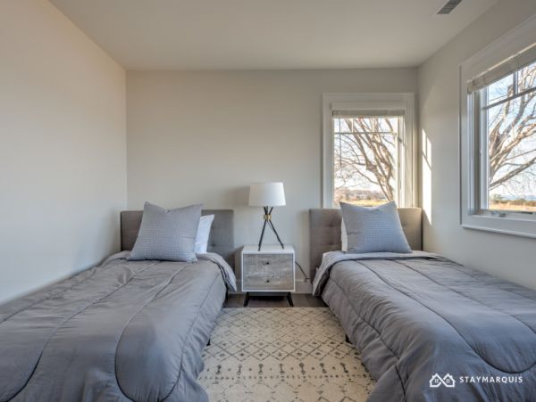 Hamptons Home 1020503