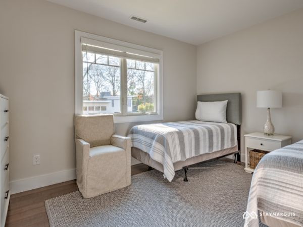 Hamptons Home 1020503