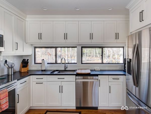 Hamptons Home 1020504