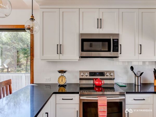 Hamptons Home 1020504