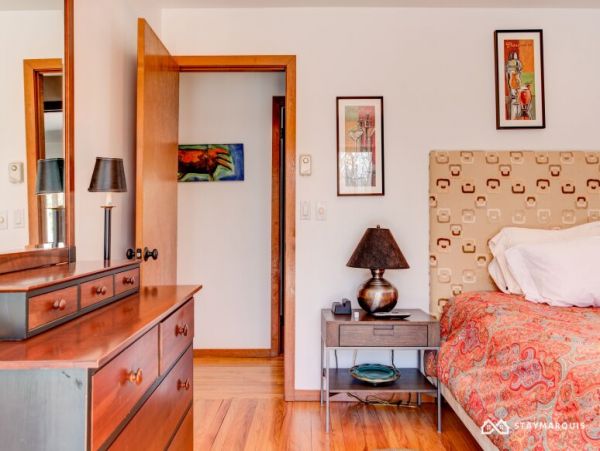 Hamptons Home 1020504