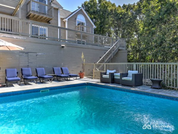 Hamptons Home 1020505