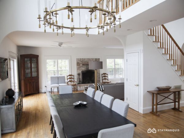 Hamptons Home 1020505