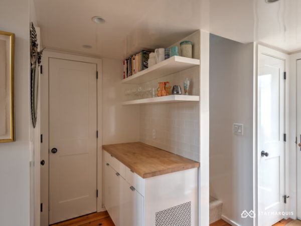 Hamptons Home 1020506