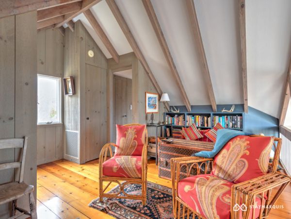 Hamptons Home 1020506