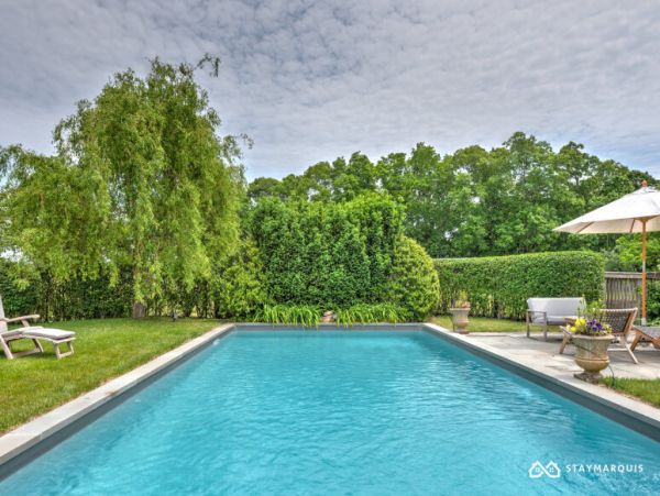 Hamptons Home 1020506