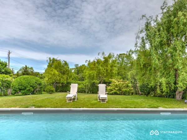 Hamptons Home 1020506