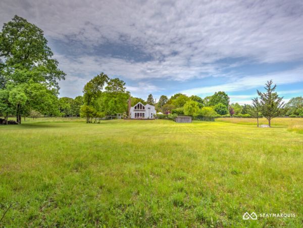 Hamptons Home 1020506