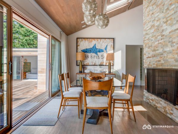 Hamptons Home 1020508