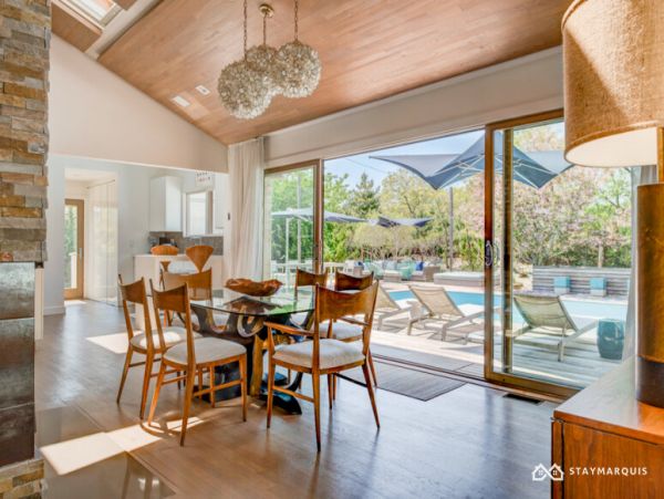 Hamptons Home 1020508