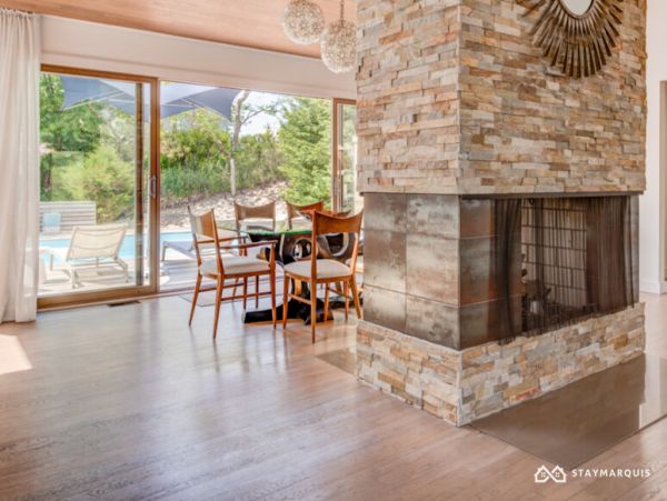 Hamptons Home 1020508